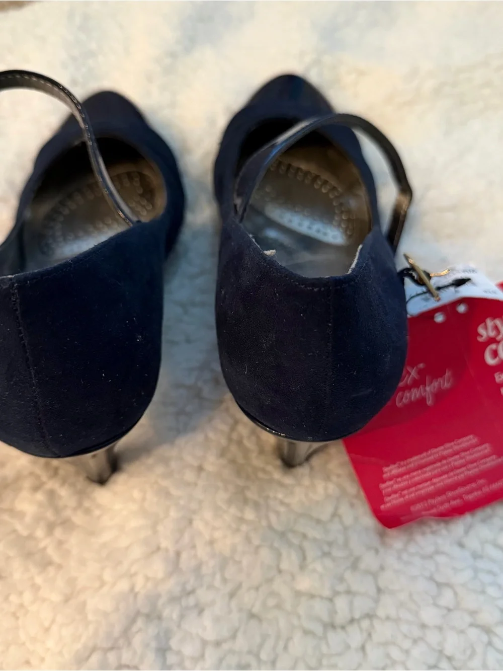 dexflex comfort Navy Patent & Suede Mary Jane Heels